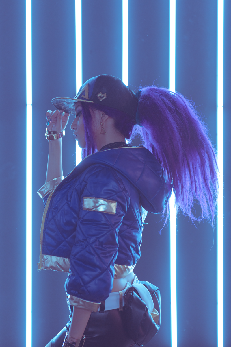 Illustration for article titled K/DA Kinda, The "World's Most Tryhard Cosplay Music Video"